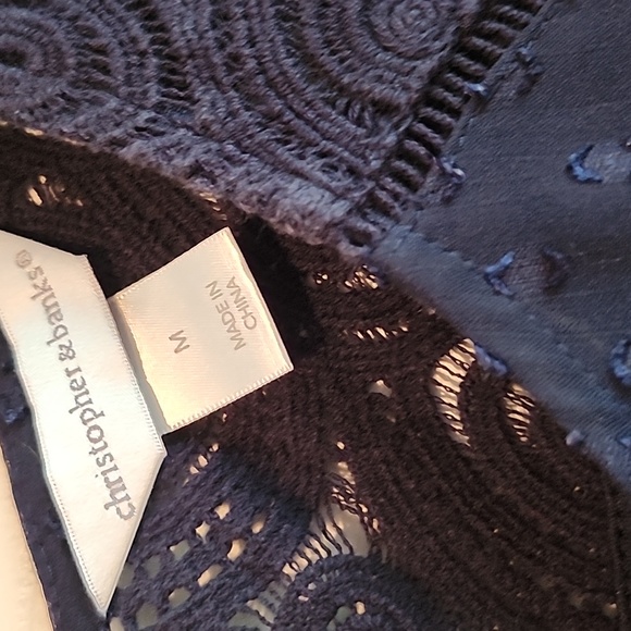 Medium navy sleeveless tank with lace detail and pleated front. - Picture 2 of 4